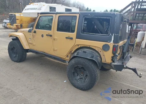 2013 Jeep Wrangler Unlimited Sahara из США, поврежденный, VIN 1C4BJWEG2DL616527